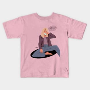 I Don’t Need Inspirational Quote, I Need Coffee – Short Hair Girl with Coffee Mug Kids T-Shirt